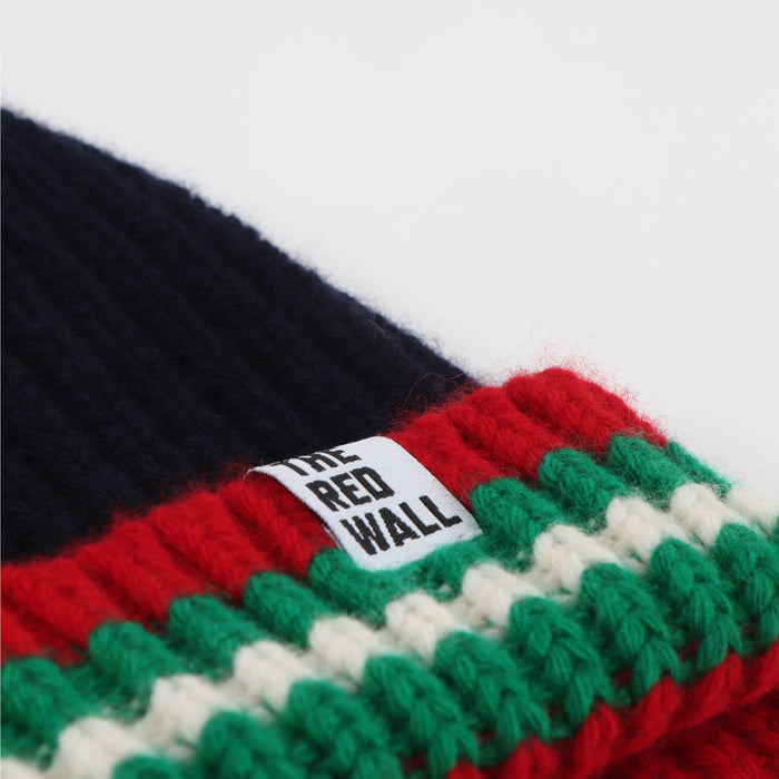 close up of the knitted beanie
