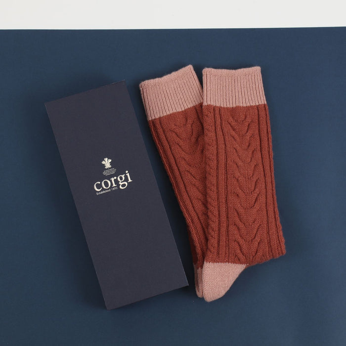 Women's Handmade Fan Cable Pure Cashmere Socks