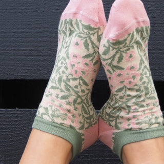 Women's Low Cut William Morris Michaelmas Daisy 1890's Cotton Socks - Corgi Socks